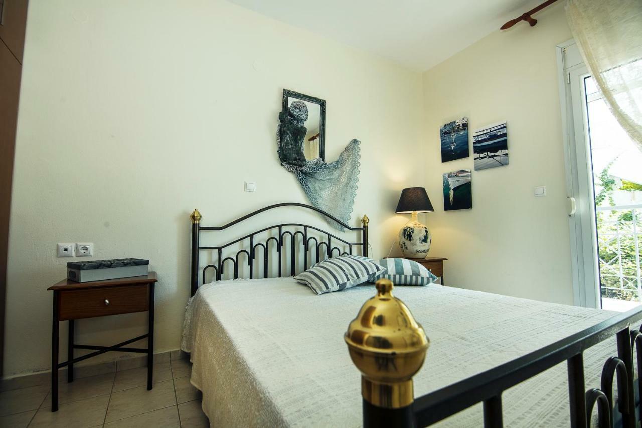 Menexe Apartments-Kelyfos Неос-Мармарас Экстерьер фото