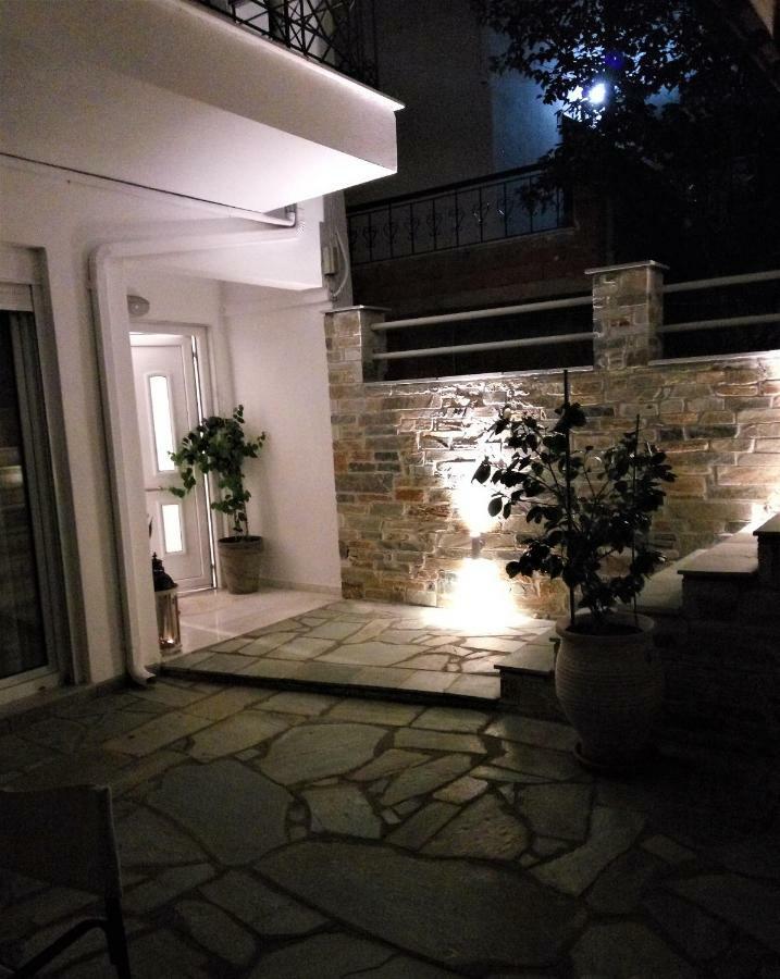 Menexe Apartments-Kelyfos Неос-Мармарас Экстерьер фото